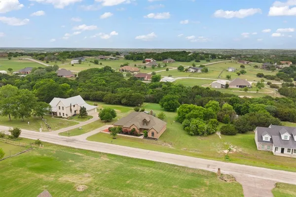 $585,000 | 439 Stone Mountain Court, Cresson, TX 76035