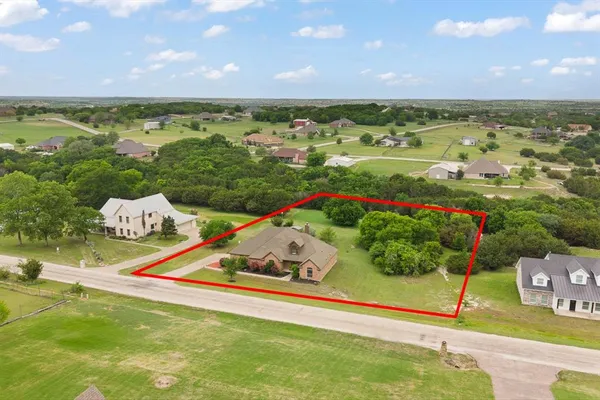 $585,000 | 439 Stone Mountain Court, Cresson, TX 76035