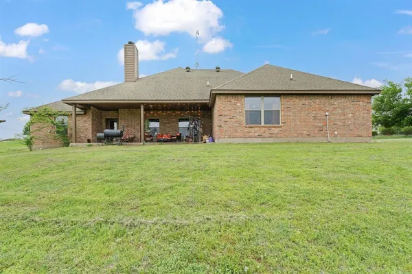 $585,000 | 439 Stone Mountain Court, Cresson, TX 76035