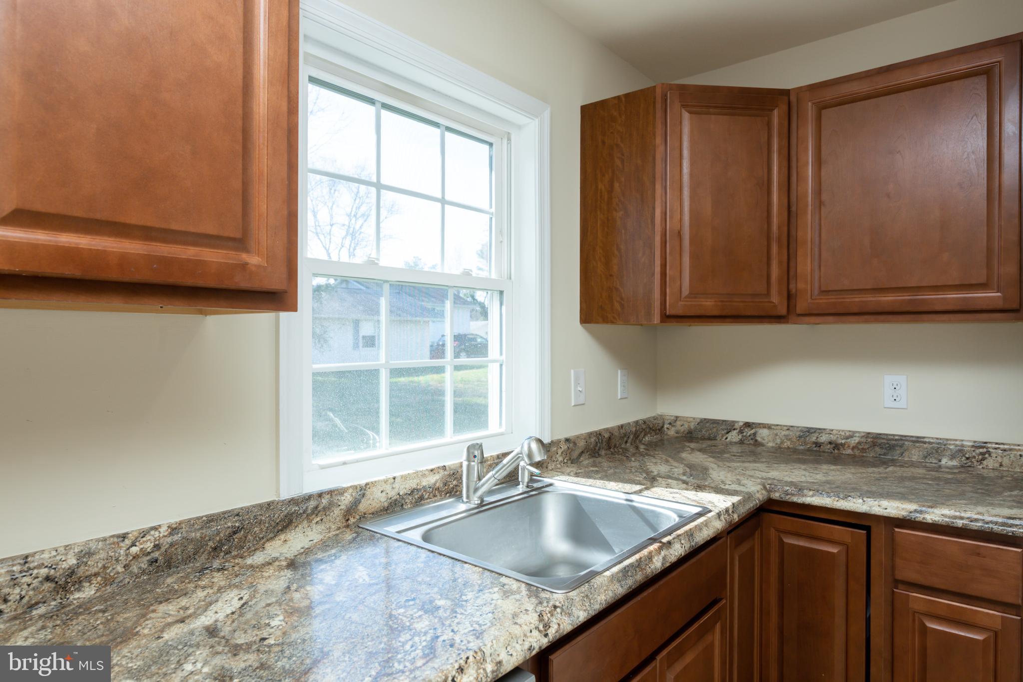 1003 Richfield Road Newark, DE 19713 - Photo 17 of 30 Kitchen view of counter tops