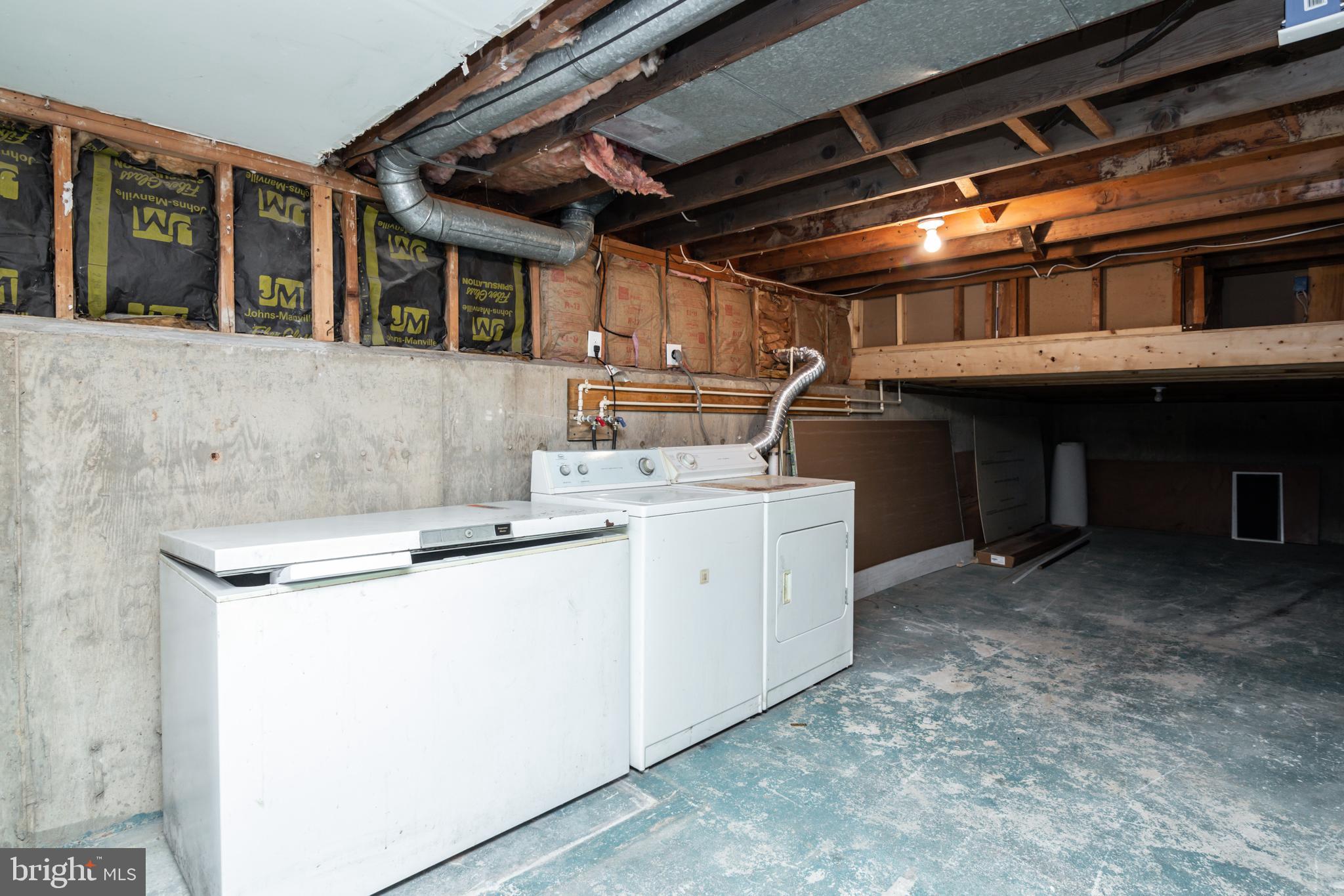 1003 Richfield Road Newark, DE 19713 - Photo 30 of 30 View to concrete floor crawl space