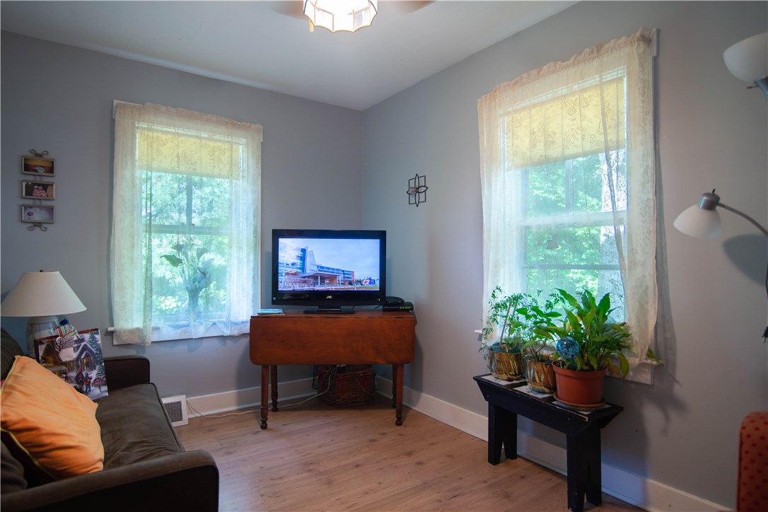 327 New Meadow Road Barrington, RI 02806 - Photo 15 of 26 Gallery Image 15