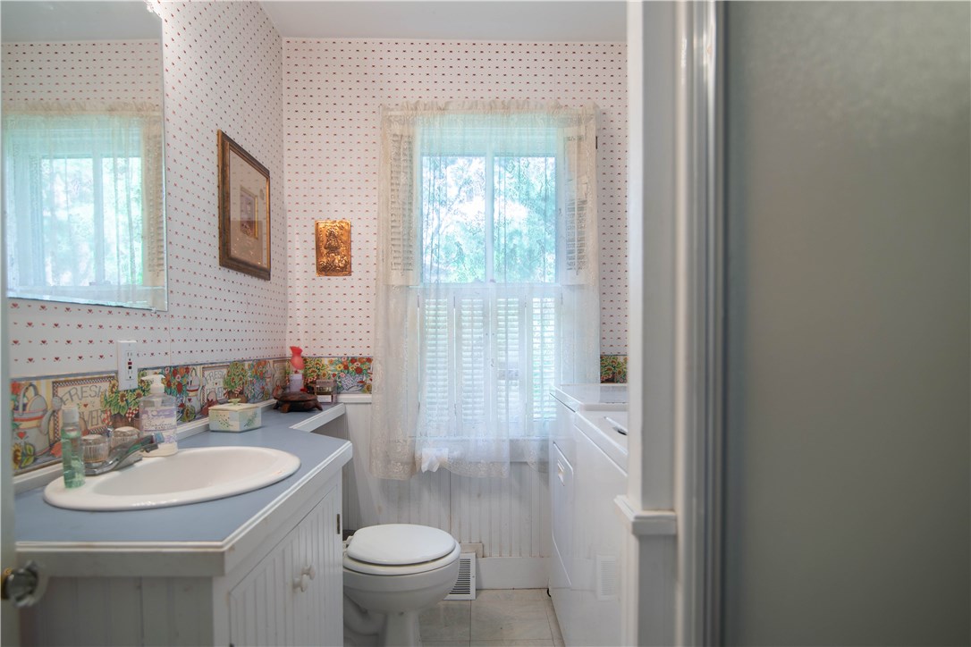 327 New Meadow Road Barrington, RI 02806 - Photo 17 of 26 Gallery Image 17