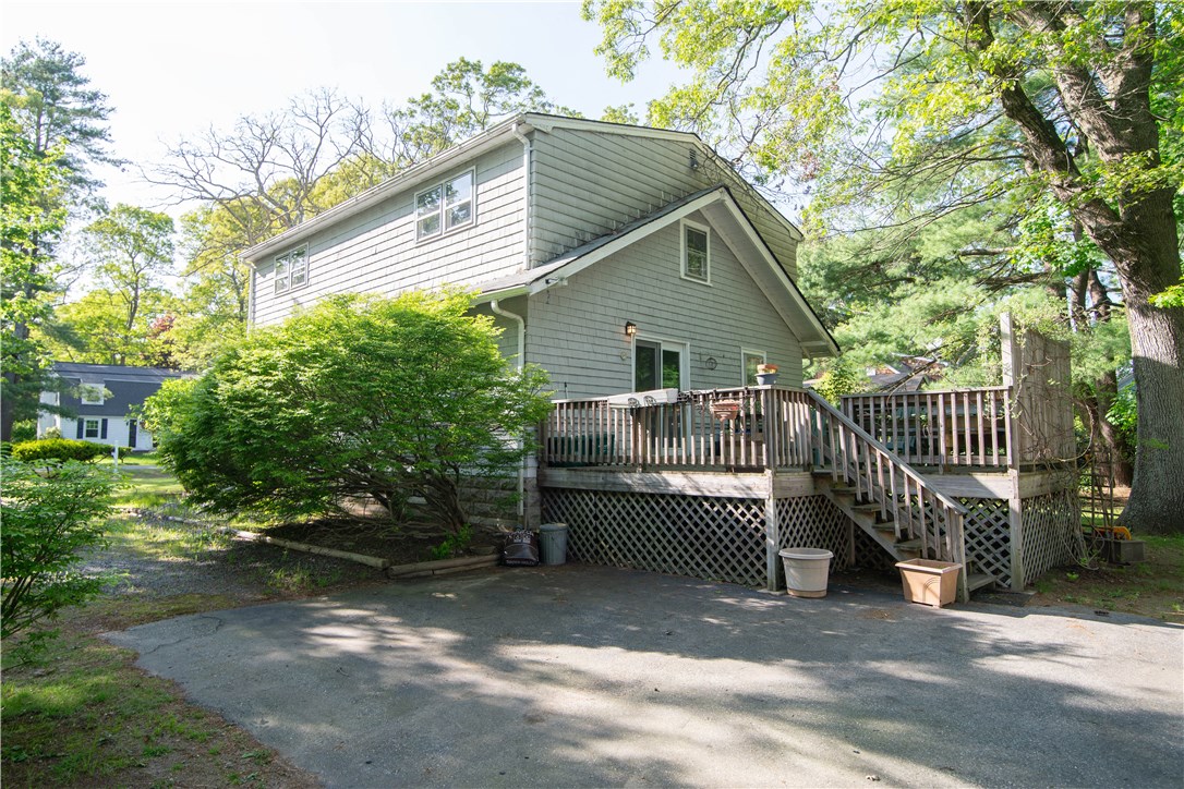 327 New Meadow Road Barrington, RI 02806 - Photo 24 of 26 Gallery Image 24