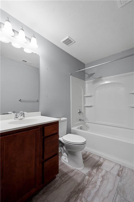 271 Overlook Court Coraopolis, PA 15108 - Photo 32 of 46 a bathroom with a sink toilet a mirror and shower