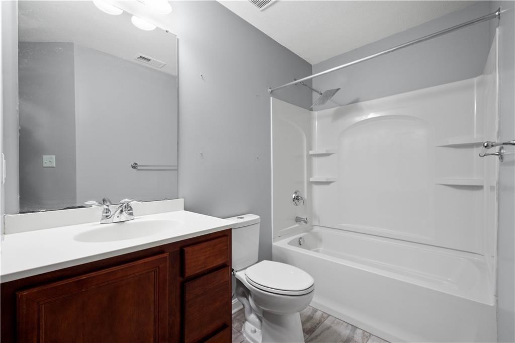271 Overlook Court Coraopolis, PA 15108 - Photo 33 of 46 a bathroom with a sink toilet vanity and shower