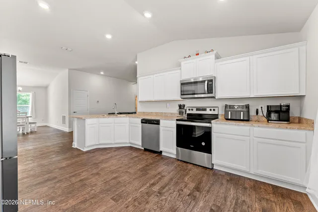 $299,990 | 7891 Oklahoma Street, Jacksonville, FL 32220