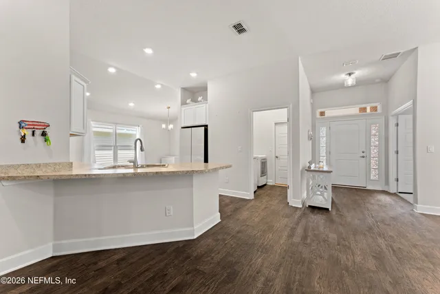 $299,990 | 7891 Oklahoma Street, Jacksonville, FL 32220