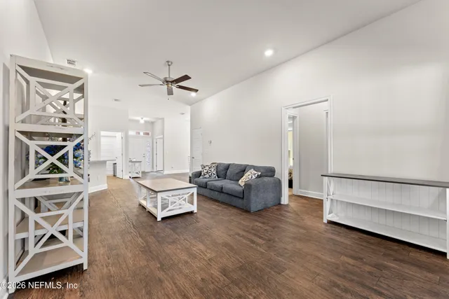 $299,990 | 7891 Oklahoma Street, Jacksonville, FL 32220