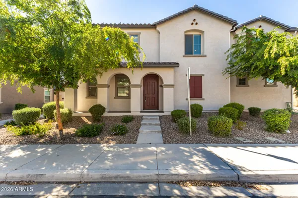 $2,395 | 1712 South 82nd Place, Mesa, AZ 85209