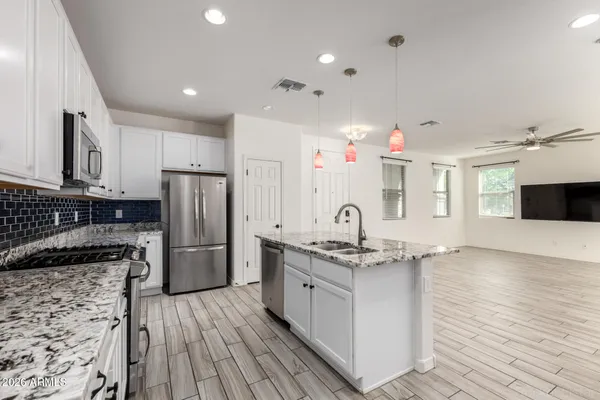 $2,395 | 1712 South 82nd Place, Mesa, AZ 85209