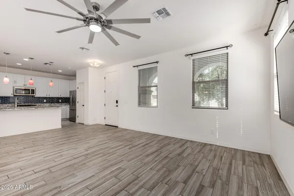 $2,395 | 1712 South 82nd Place, Mesa, AZ 85209