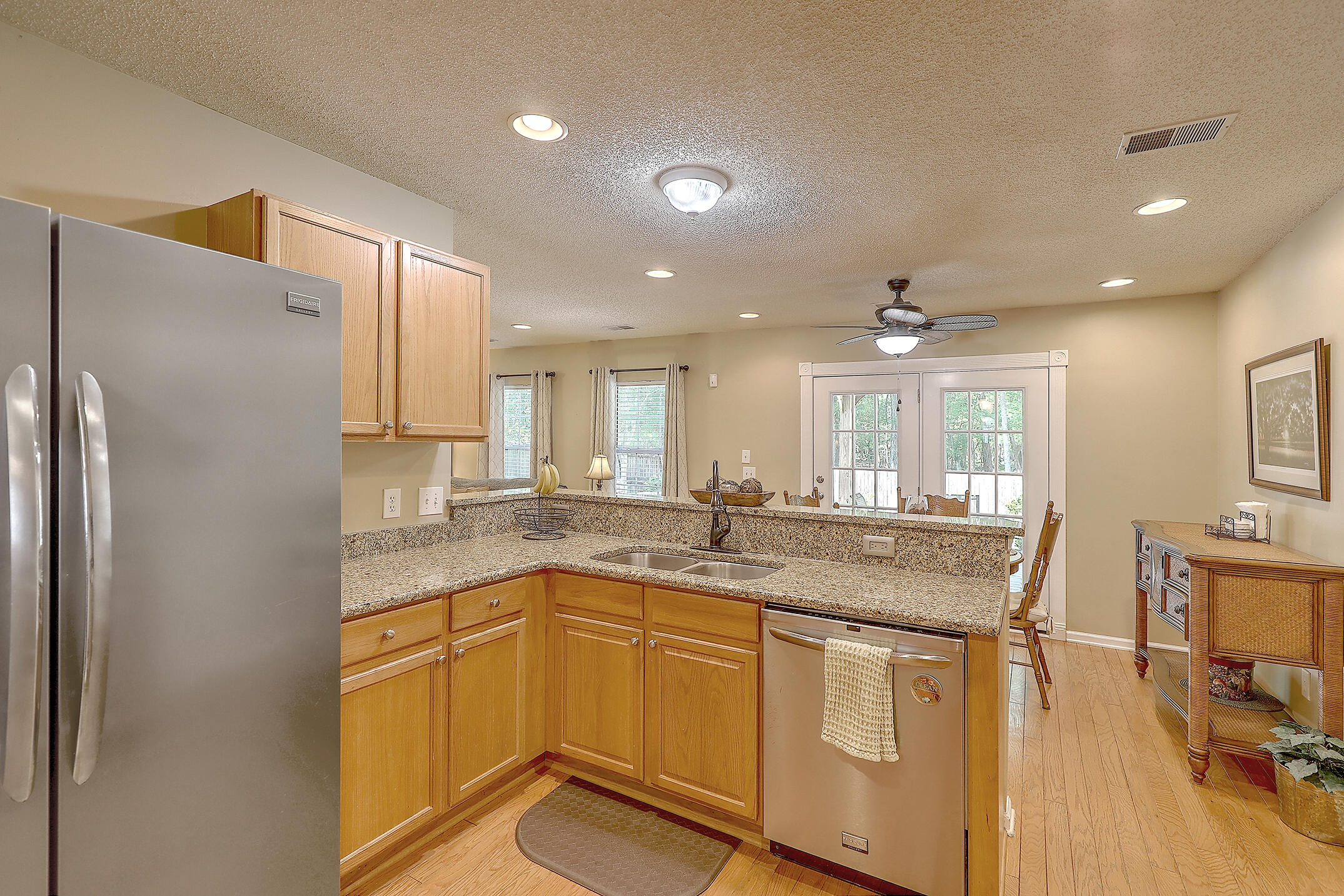 332 Eagle Ridge Road Summerville, SC 29485 - Photo 13 of 38 0W7A8376_77_78_79_80_81_82