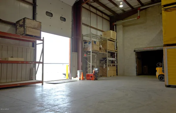 $10 | 50 Downing II, Pittsfield, MA 01201