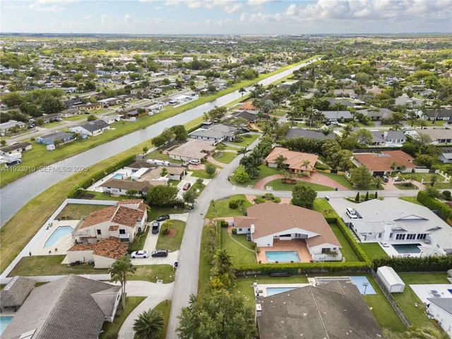 $7,900 | 13945 Southwest 107th Court, Miami, FL 33176