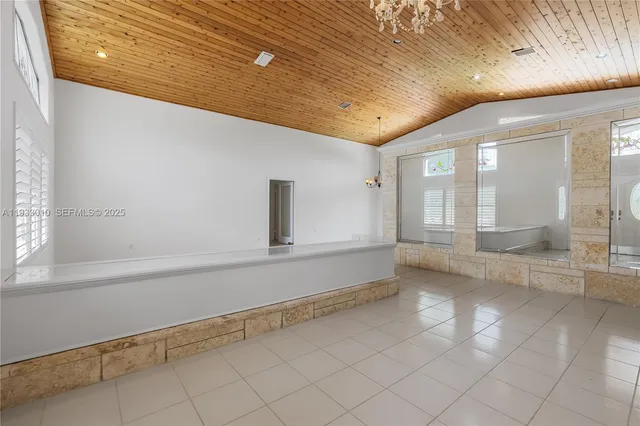 $7,900 | 13945 Southwest 107th Court, Miami, FL 33176