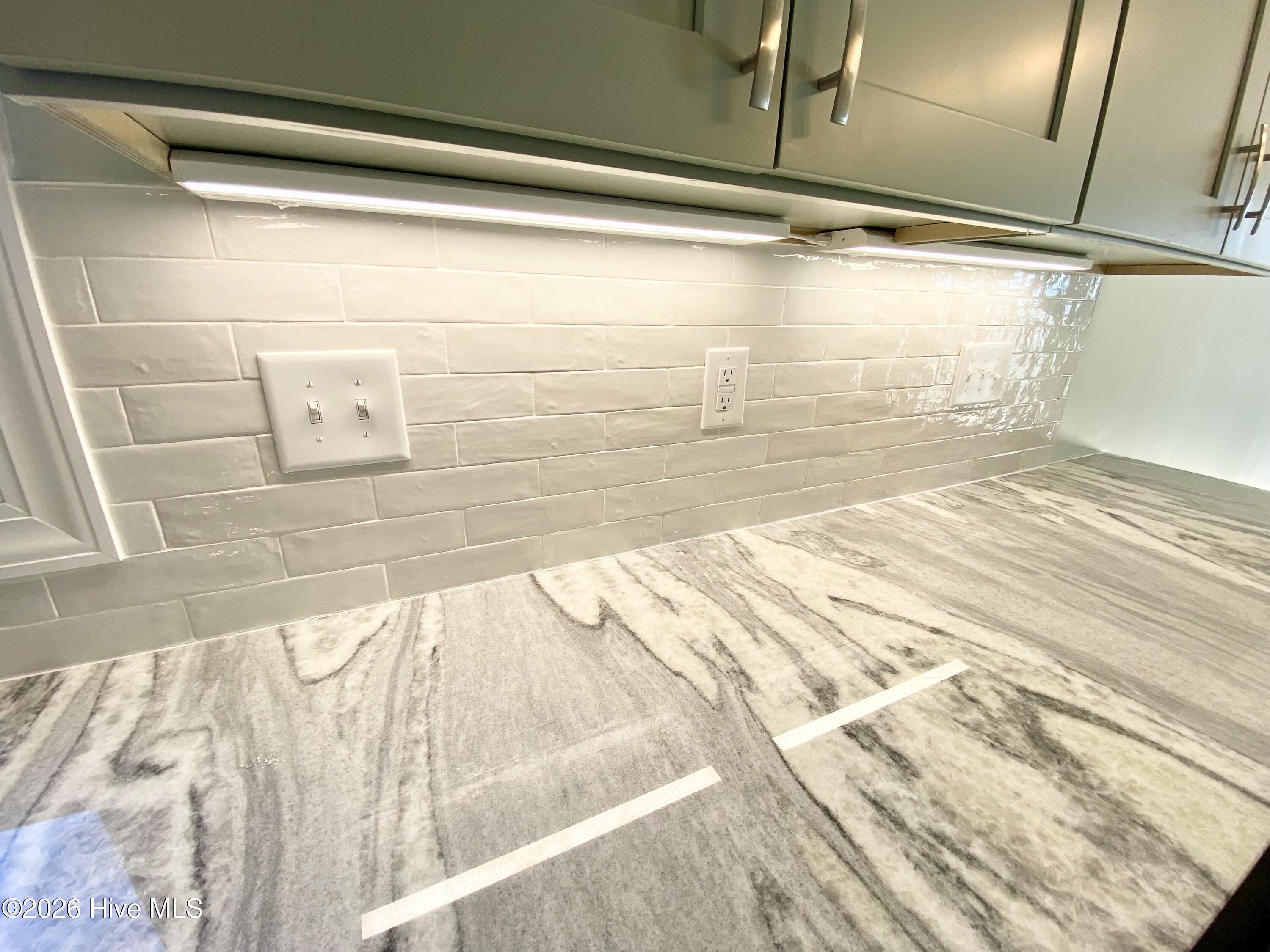 111 Jade Street Beaufort, NC 28516 - Photo 12 of 72 Backsplash