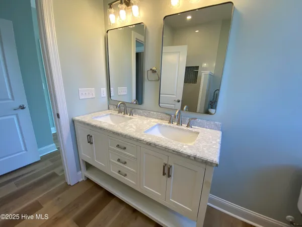 $619,000 | 111 Jade Street, Beaufort, NC 28516