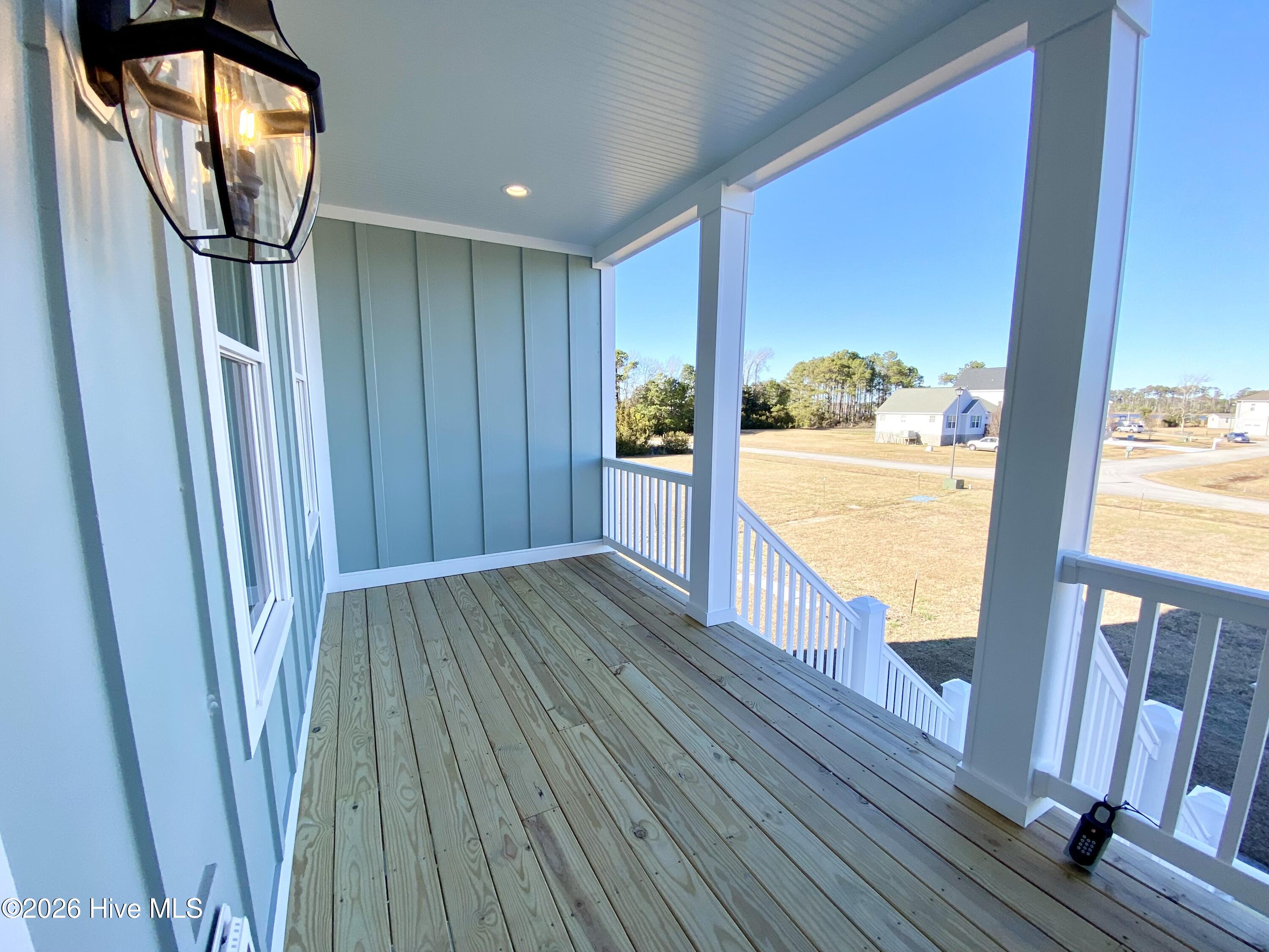 111 Jade Street Beaufort, NC 28516 - Photo 4 of 72 Welcome home