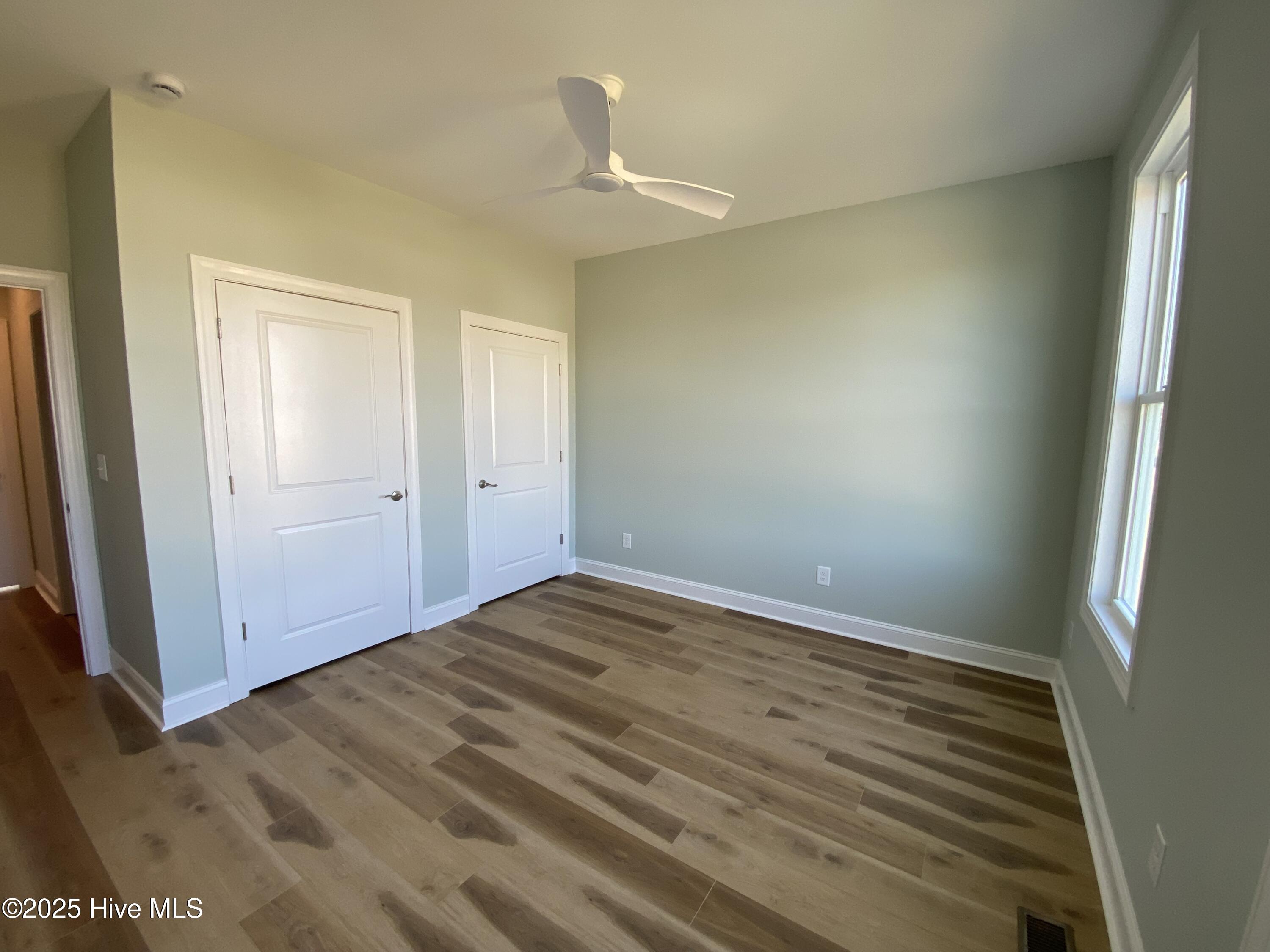 111 Jade Street Beaufort, NC 28516 - Photo 41 of 72 Secondary bedroom 1