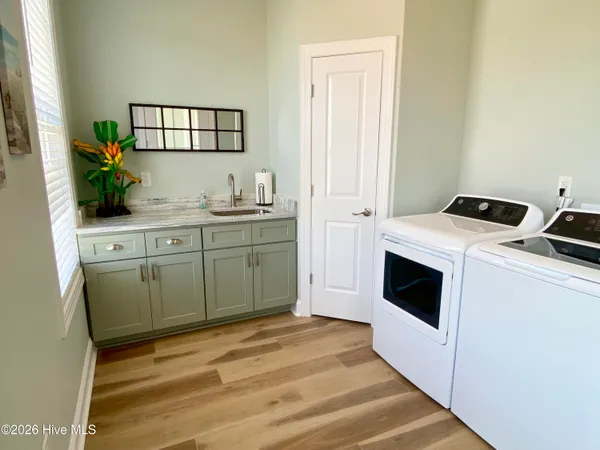 $619,000 | 111 Jade Street, Beaufort, NC 28516