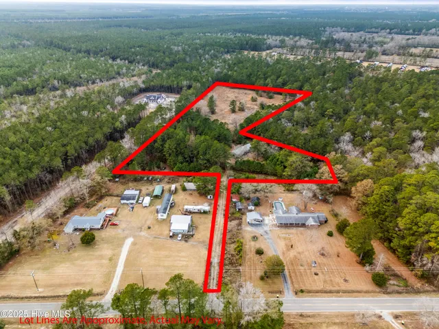 $325,000 | 4601 Northeast Northwest Road Northeast, Leland, NC 28451