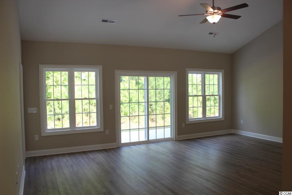 520 Whiddy Loop Conway, SC 29526 - Photo 4 of 27 Gallery Image 4