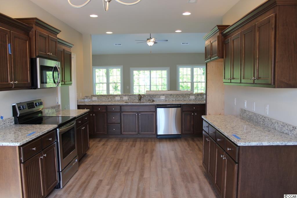 520 Whiddy Loop Conway, SC 29526 - Photo 8 of 27 Gallery Image 8