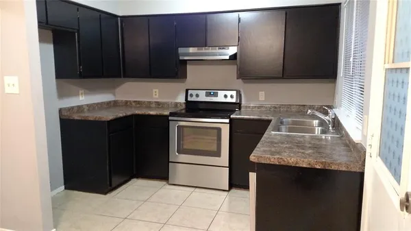 $1,500 | 2017 Paisley Drive, Unit D, Arlington, TX 76015