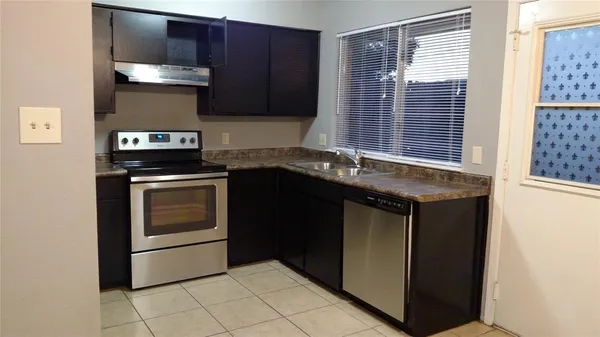 $1,500 | 2017 Paisley Drive, Unit D, Arlington, TX 76015