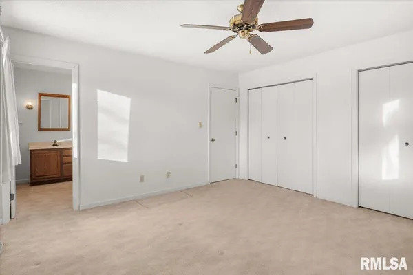 $199,900 | 114 Lippold Street, Farmersville, IL 62533