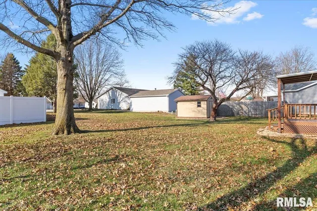 $199,900 | 114 Lippold Street, Farmersville, IL 62533