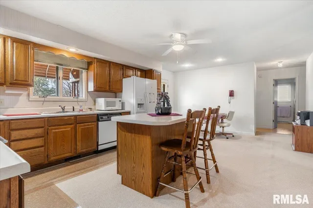 $199,900 | 114 Lippold Street, Farmersville, IL 62533