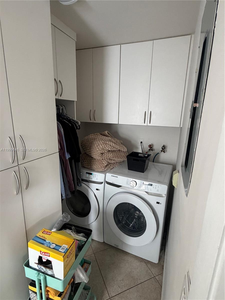 13267 Southwest 9th Lane Miami, FL 33184 - Photo 12 of 53 a view of kitchen and utility room with washer and dryer