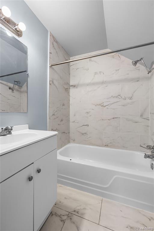 17511 Westmoreland Road Detroit, MI 48219 - Photo 17 of 21