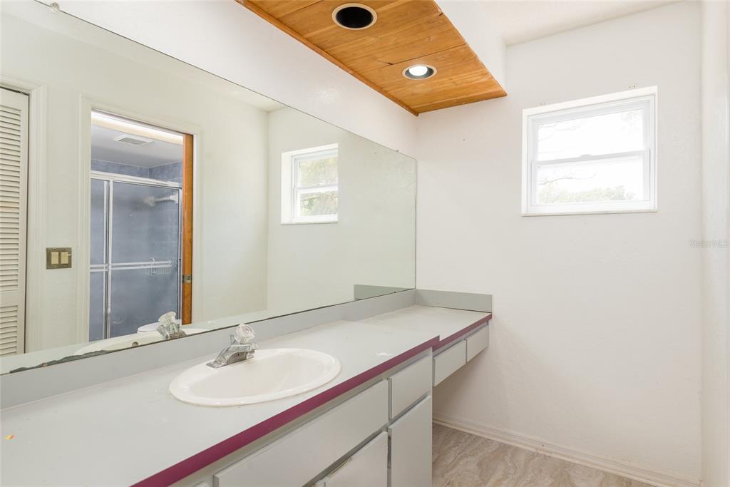 7550 Gates Circle Spring Hill, FL 34606 - Photo 12 of 37