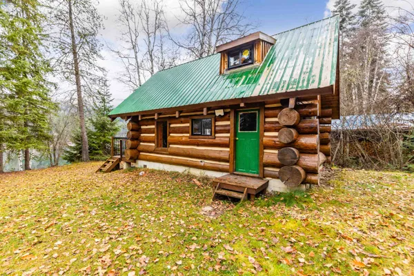 $659,000 | 1531 East Joyner Drive, Cusick, WA 99119