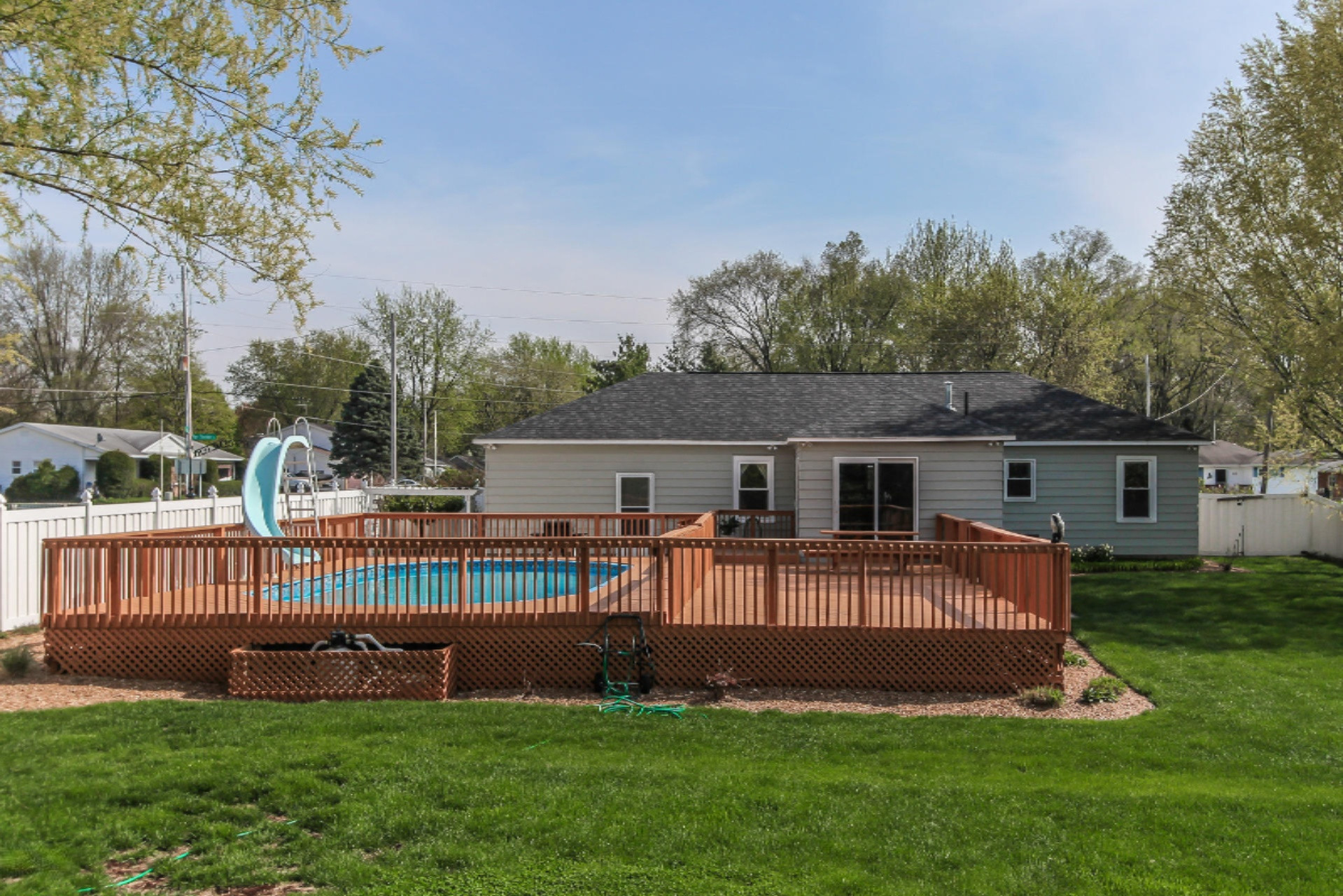 811 Port Sheldon Street Jenison, MI 49428 - Photo 26 of 33 028-Rear_View-1645519-medium