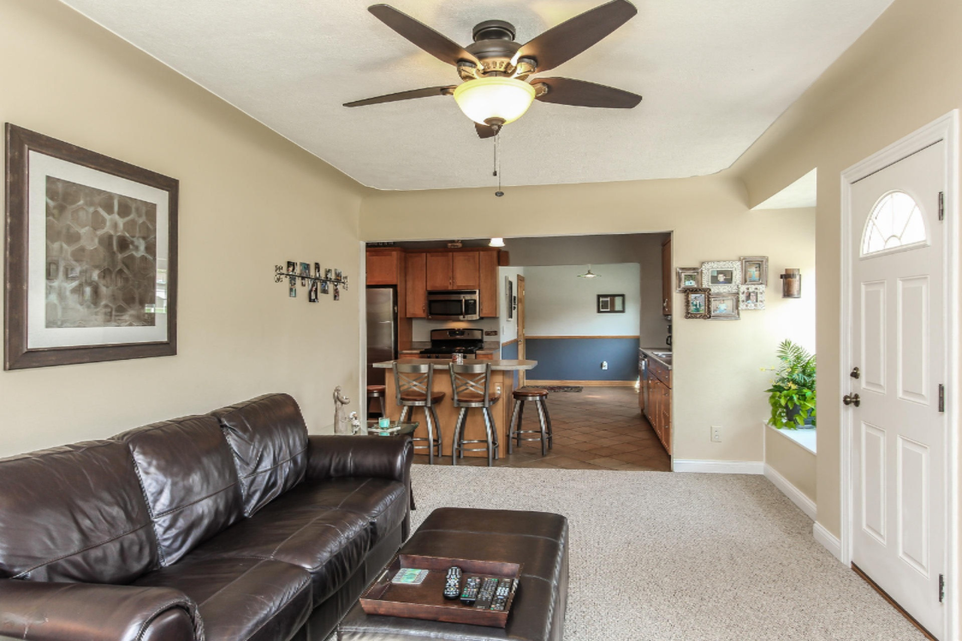 811 Port Sheldon Street Jenison, MI 49428 - Photo 6 of 33 007-Living_Room-1645511-medium