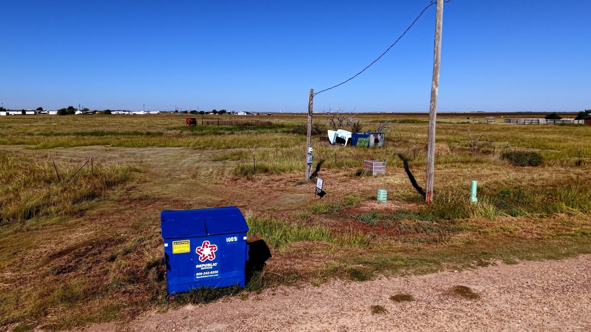 309 Co Road Panhandle, TX 79068 - Photo 5 of 10 Entrance 2_1.1.3