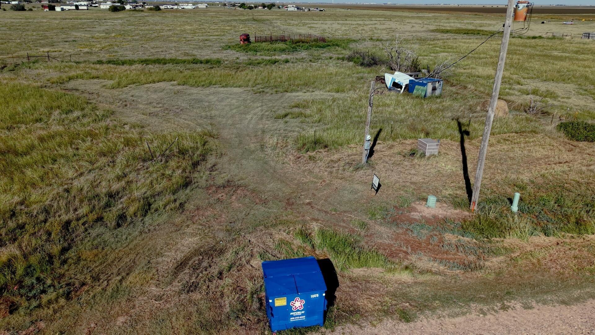 309 Co Road Panhandle, TX 79068 - Photo 8 of 10 Entrance 3_1.1.8