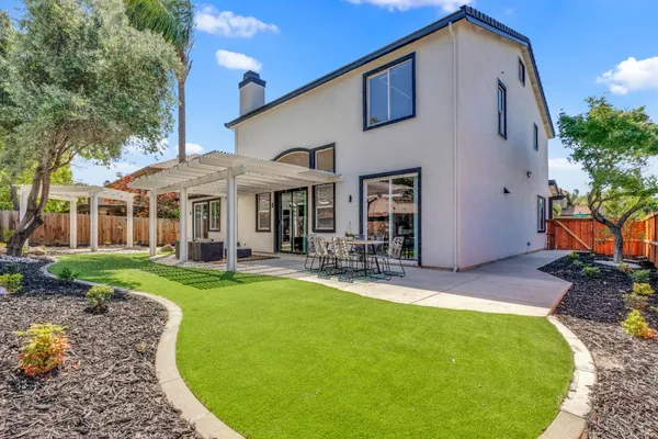 $849,888 | 1664 Goldstar Street, Roseville, CA 95747