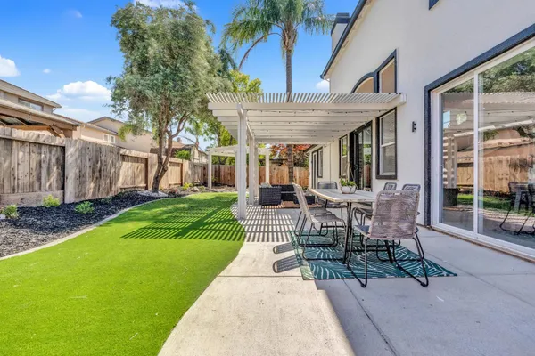 $849,888 | 1664 Goldstar Street, Roseville, CA 95747