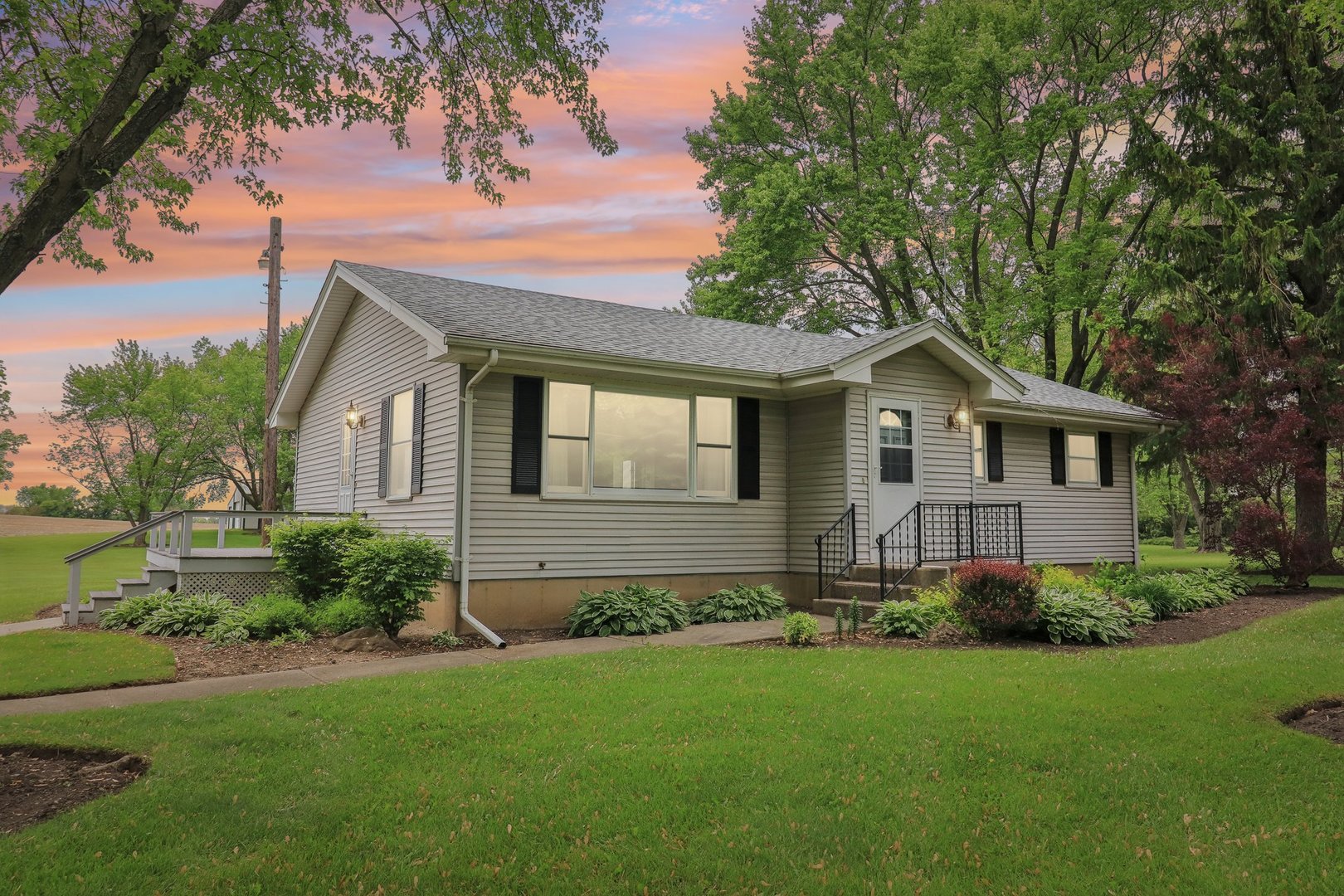 3405 Chukar Road Woodstock, IL 60098 - Photo 1 of 55 Gallery Image 1