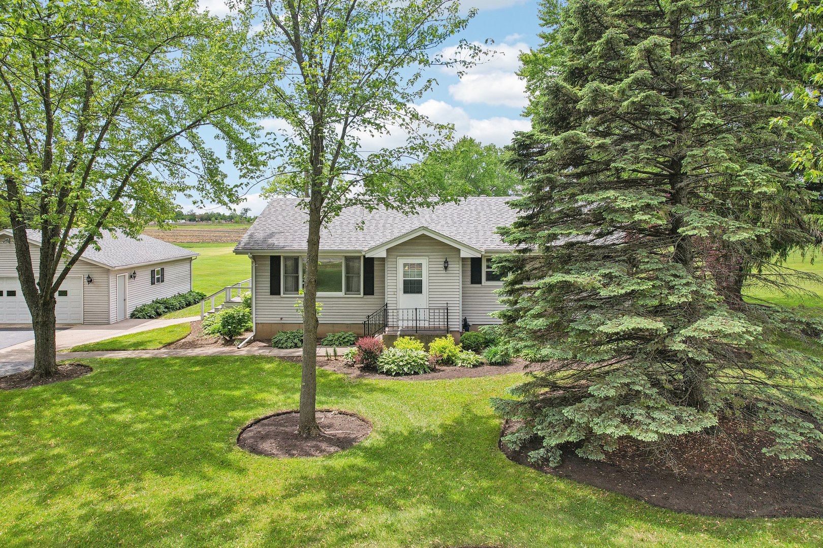 3405 Chukar Road Woodstock, IL 60098 - Photo 39 of 55 Gallery Image 39