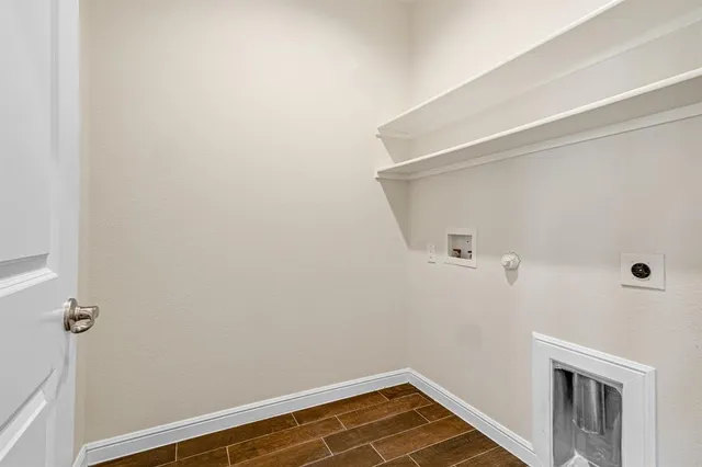 $349,000 | 16021 Tottenhall Pass, Fort Worth, TX 76247