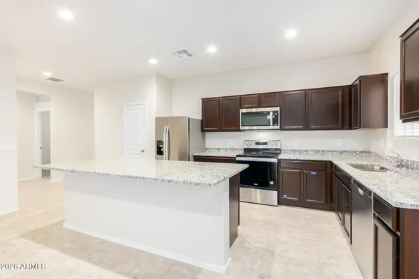 $1,950 | 1810 West Pinkley Avenue, Coolidge, AZ 85128