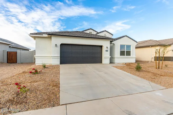 $1,950 | 1810 West Pinkley Avenue, Coolidge, AZ 85128