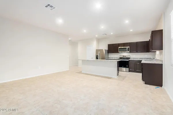 $1,950 | 1810 West Pinkley Avenue, Coolidge, AZ 85128