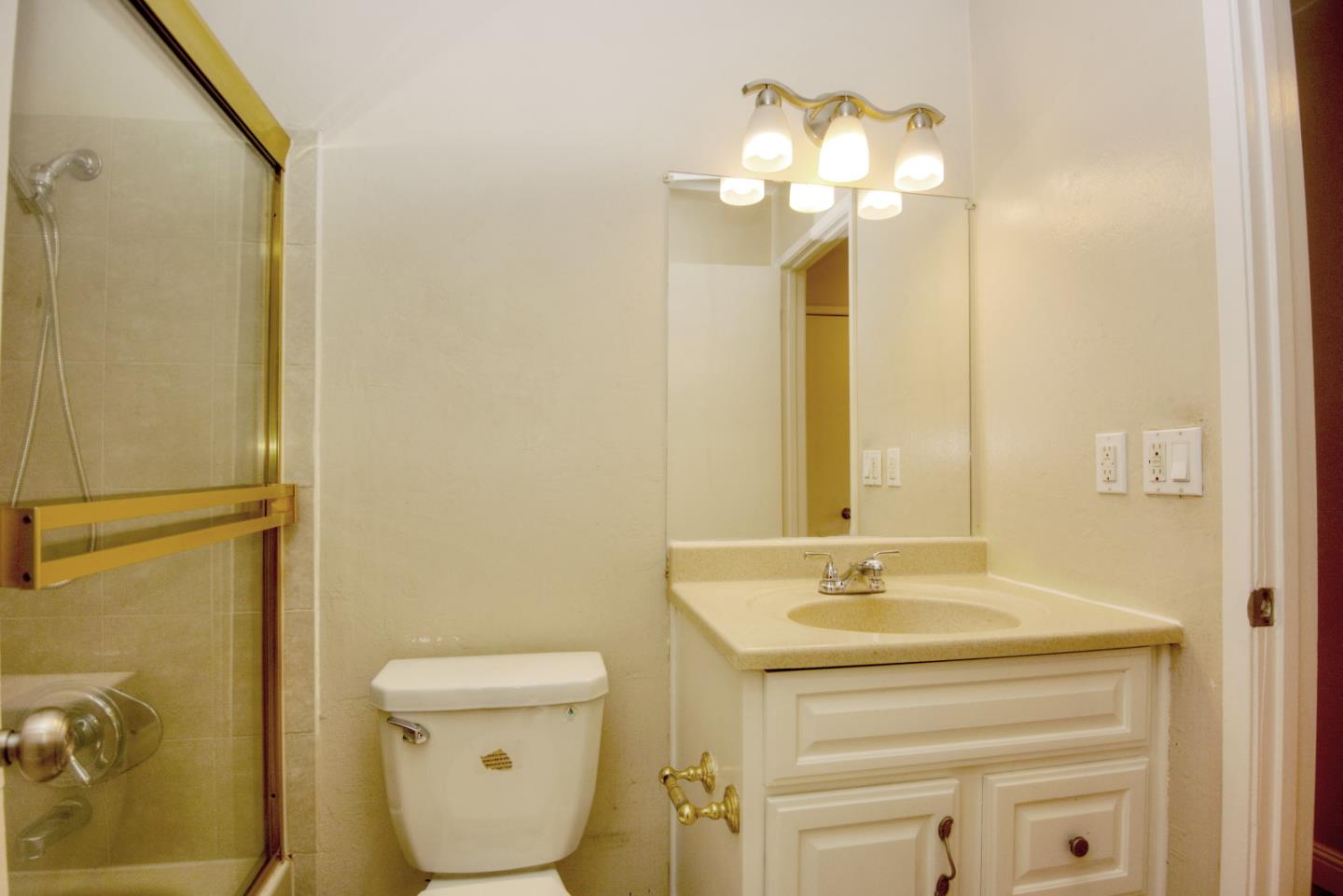340 Rio Verde Place, Unit 1 Milpitas, CA 95035 - Photo 8 of 38 Gallery Image 8
